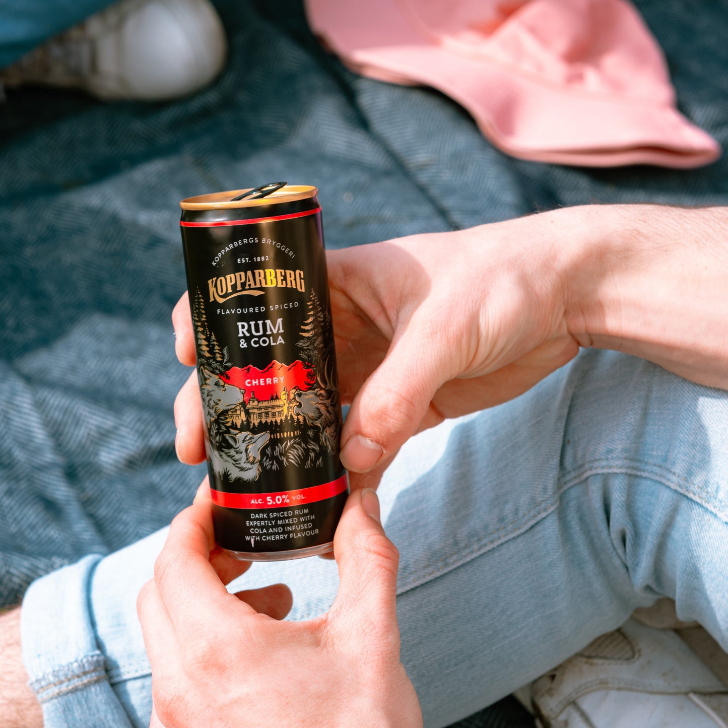 CHERRY RUM & COLA