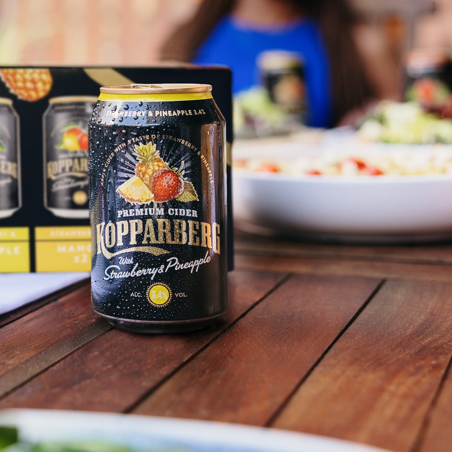 STRAWBERRY & PINEAPPLE